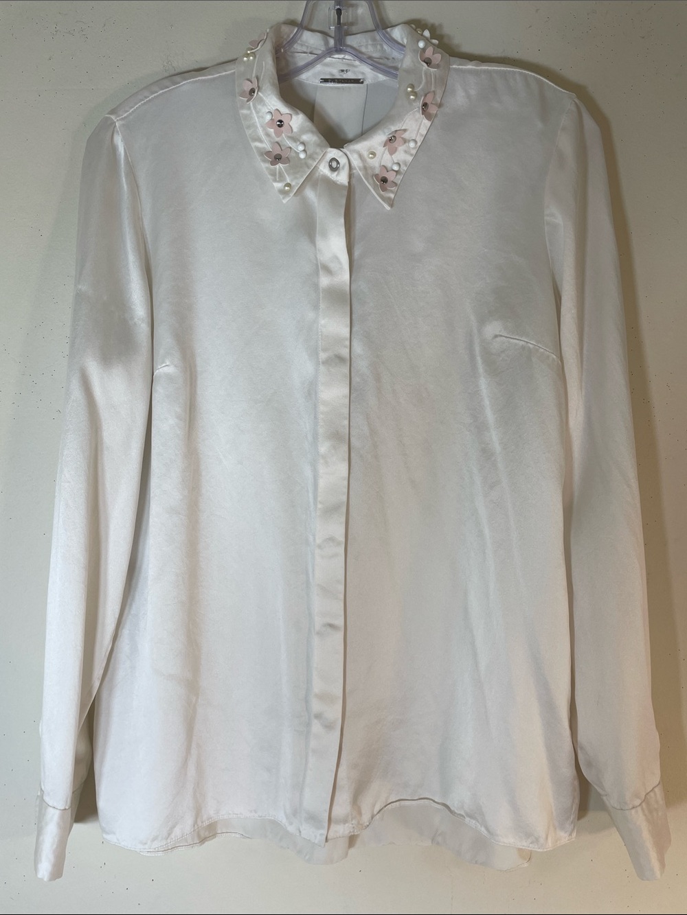 Elie Tahari Pure Silk Shirt with Detachable Pearl & Floral Embellished Collar. M